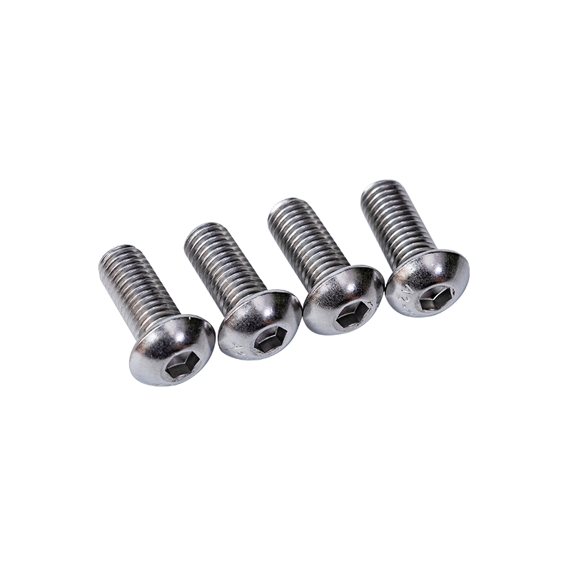 SS 304 ISO 7380 M4 PAN Head Turnilyo